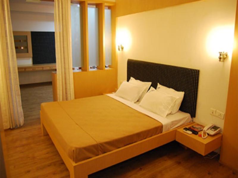 Pl A Residency Trichy Hotel Tiruchirappalli Kültér fotó